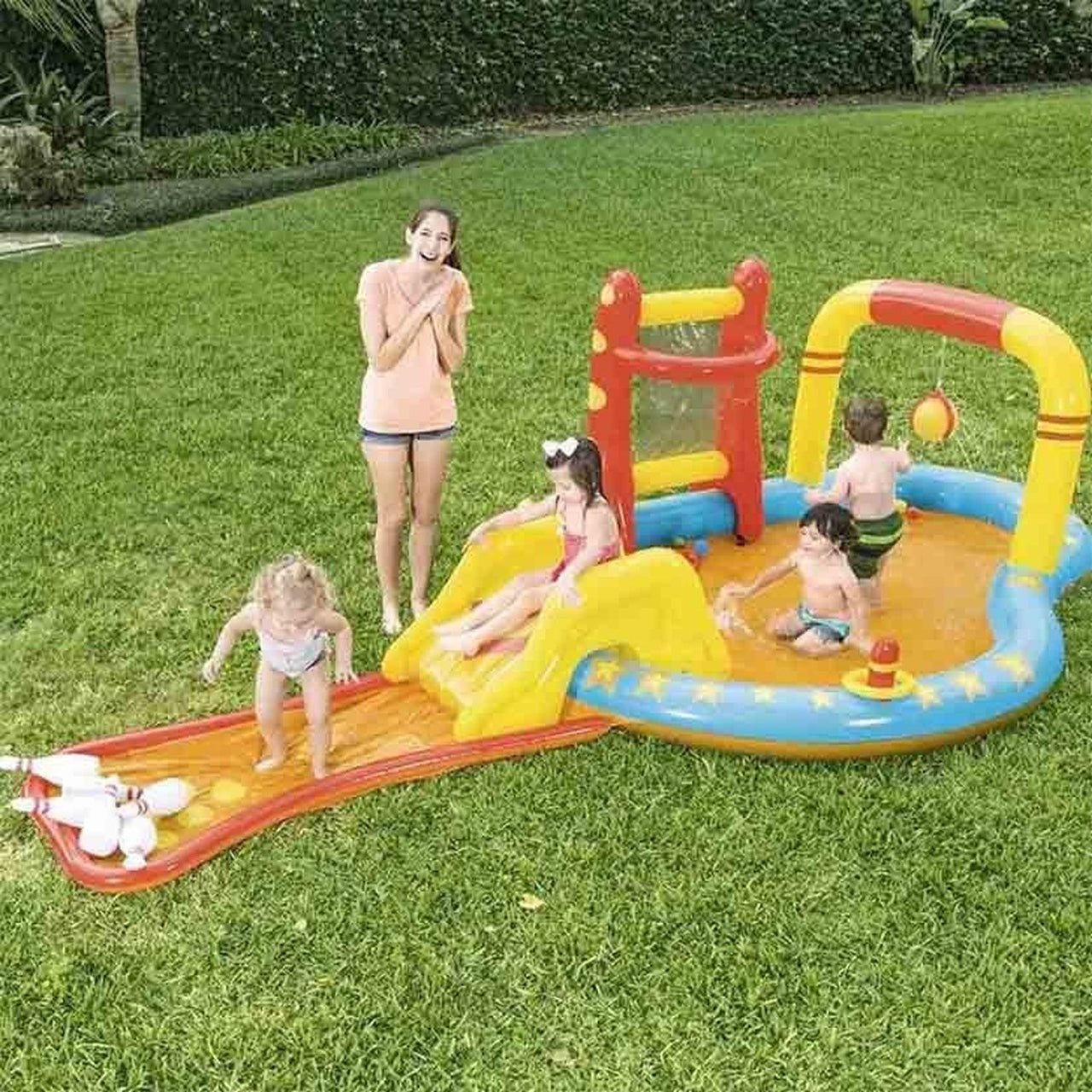 Centro de Juegos Inflable Play Center Centro Deportivo 435 x 213 x 117 cm Modelo 53068 Bestway