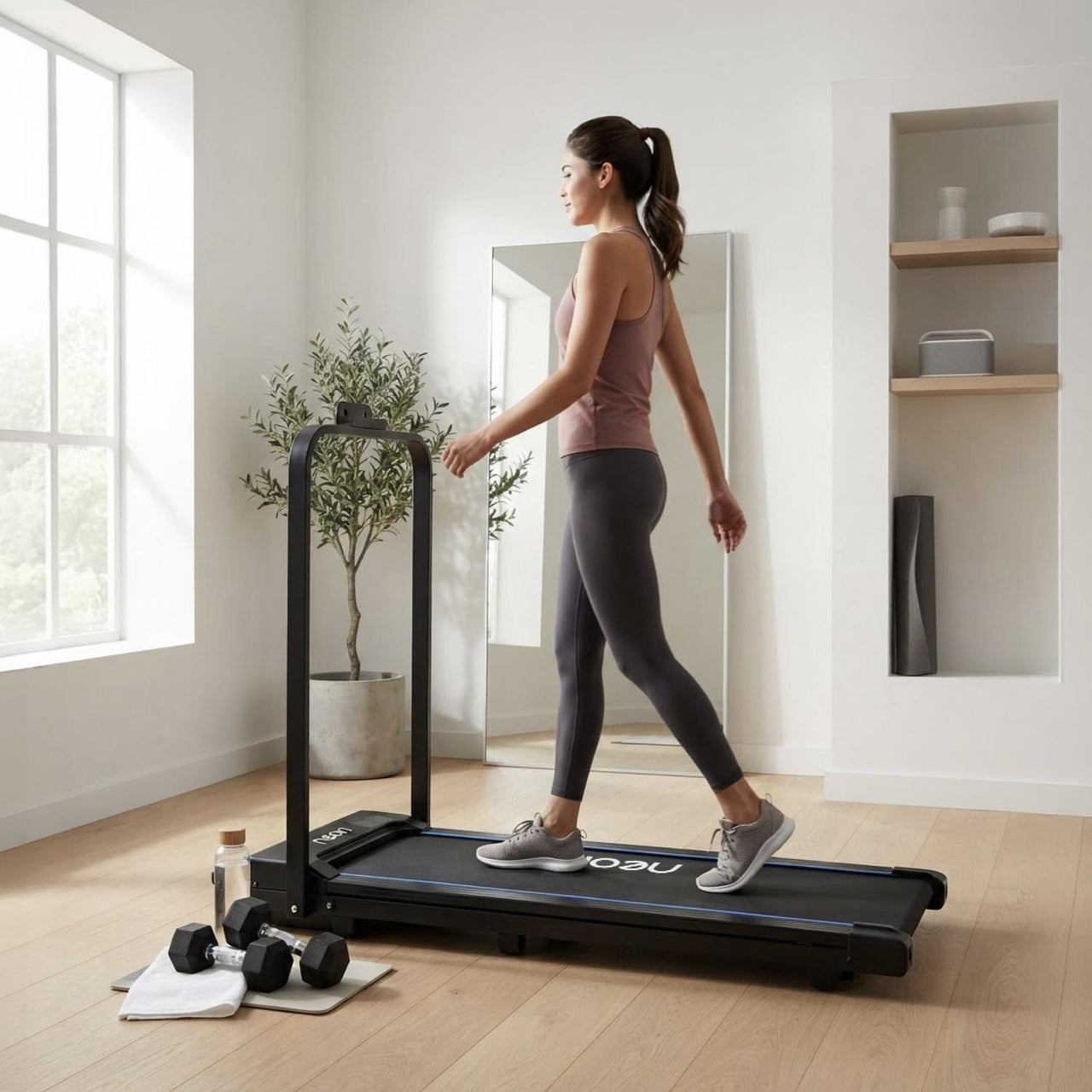 Caminadora Plegable con Barandal Potencia 1.5HP 8km/h